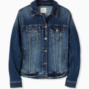 Torrid size 3 (24W) Denim Trucker Jacket - Medium Wash